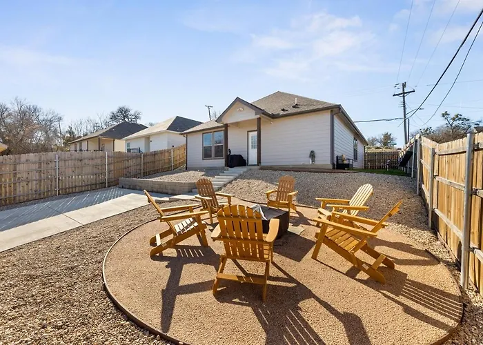 Vakantiehuis Casa De Solicitas, Near Stockyards, Sleeps 15! *